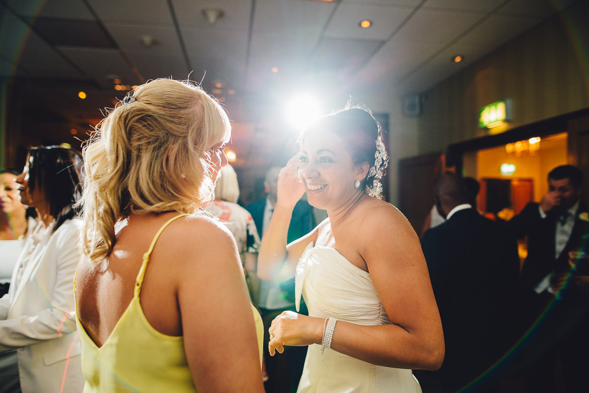 068 - Fairlawns Wedding Photographer - Debbie and Paul